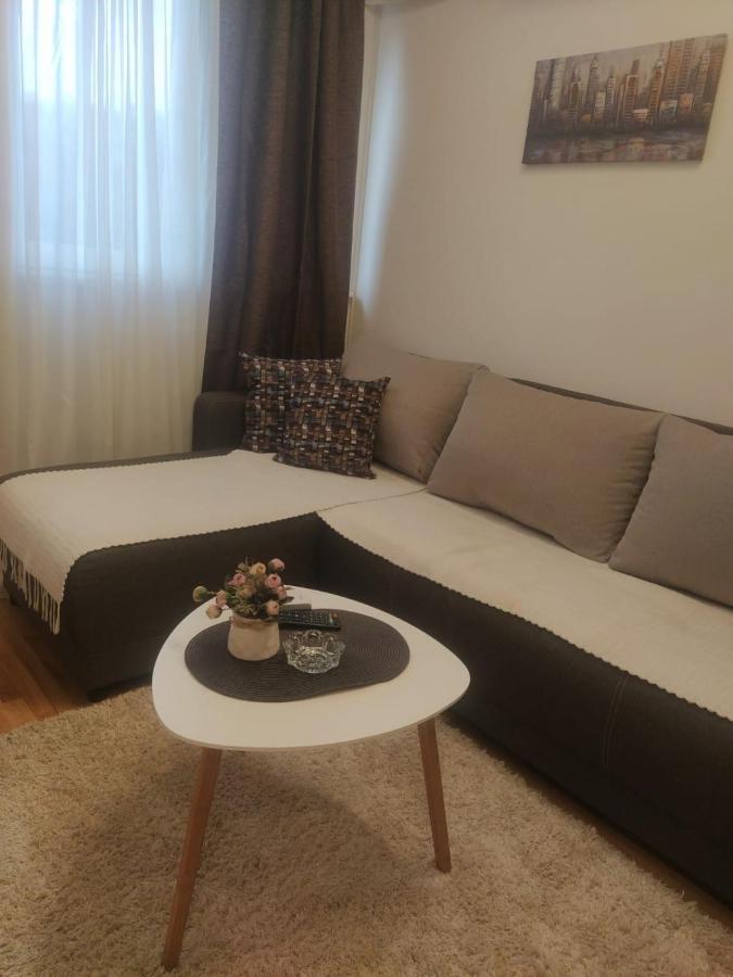 Ferienwohnung Talija Apartman Vrnjačka Banja Exterior foto